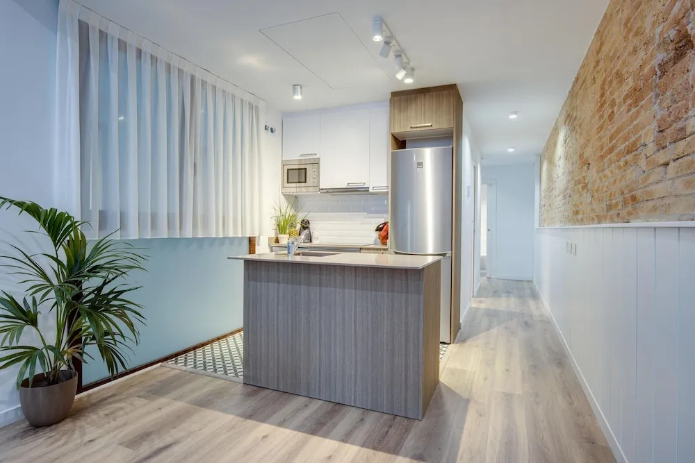 LucasLand Apartments Barcelona
