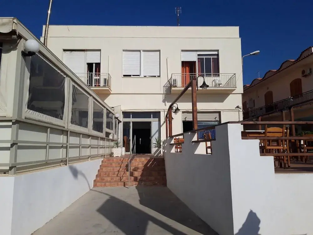 Hotel White Beach Ancora