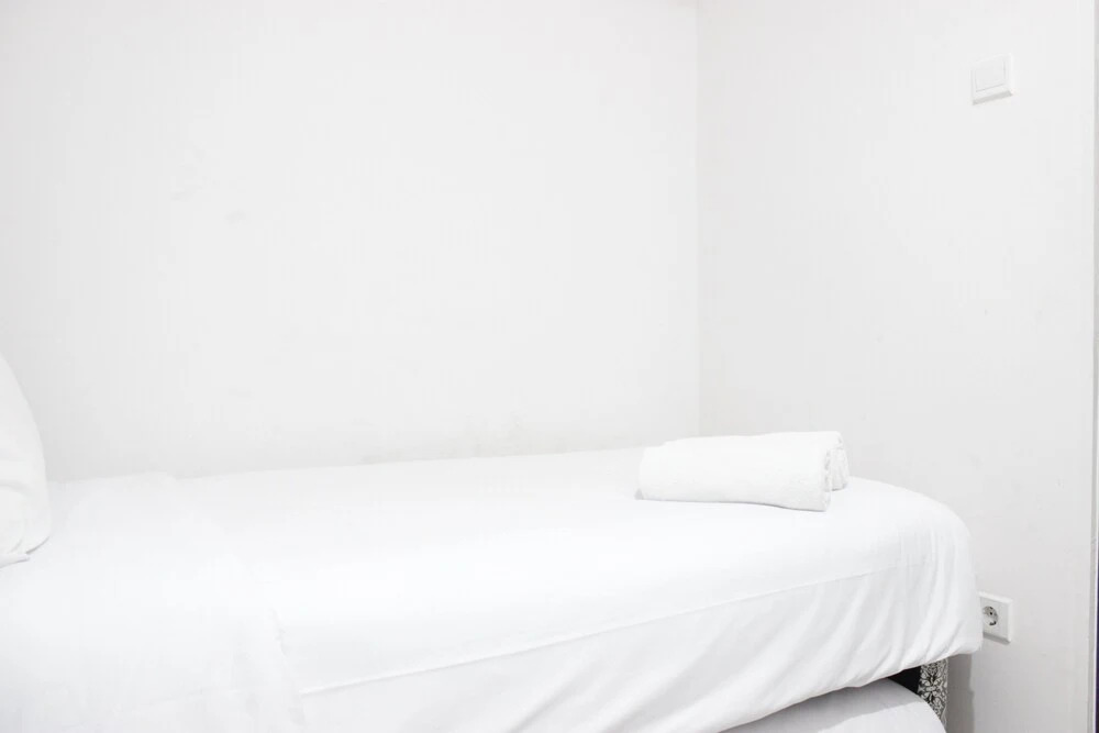 Scenic & Private 2Br at Gateway Pasteur Apartment Near Cimahi