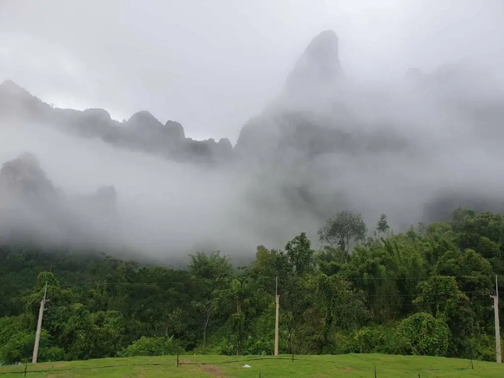 Magical Mountain View Resort