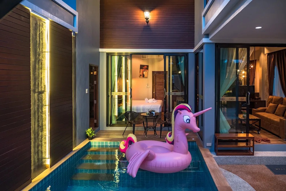 KG Private Pool Villa