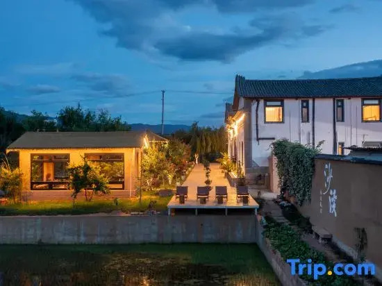 Shaxi Hidden Creek Homestay