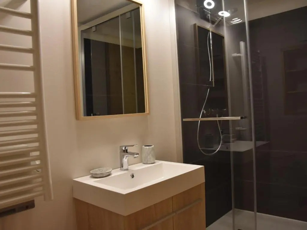 Chalet Pralognan-la-Vanoise, 5 pièces, 8 personnes - FR-1-464-144