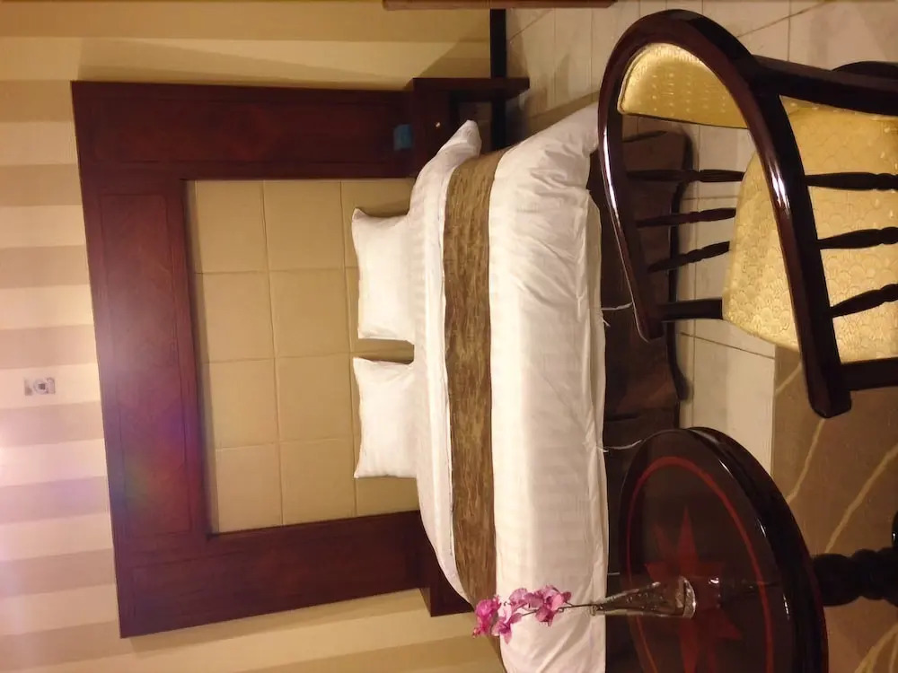 Orchid Suites 1