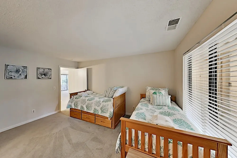 New Listing! All-suite W/ Resort Amenities 3 Bedroom Condo
