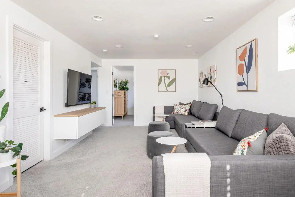 Well-Stocked, Family Friendly Home on the Westside STR-1669