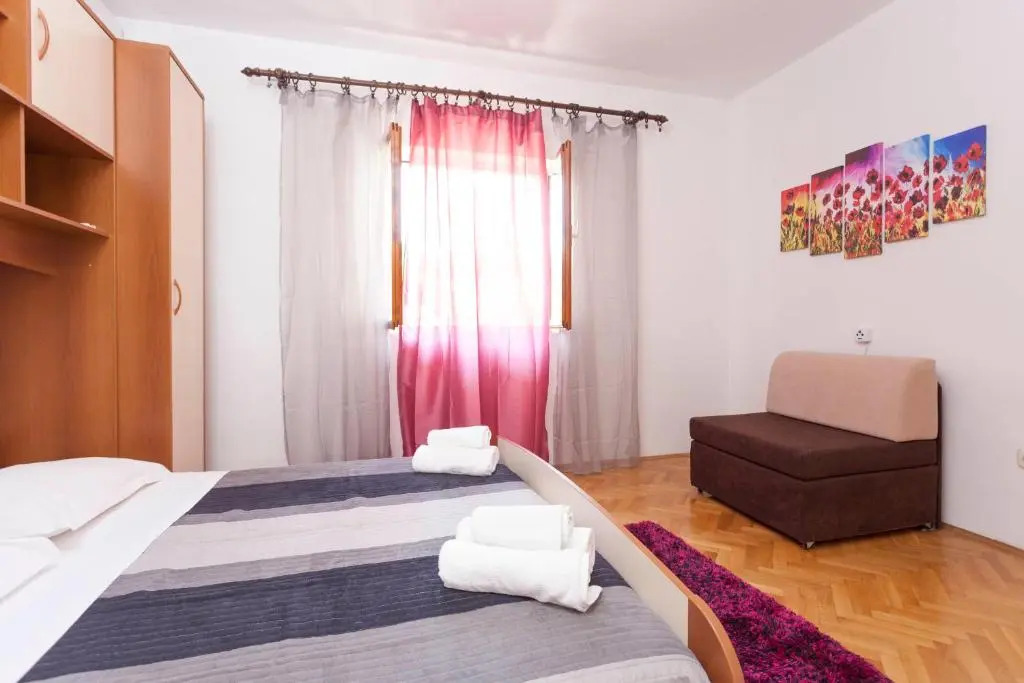 Apartment Ana
