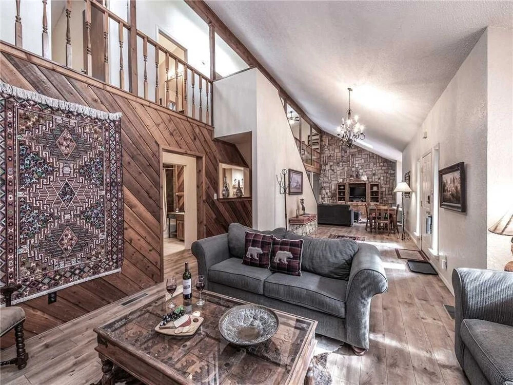 Lehrs Lair - Five Bedroom Cabin