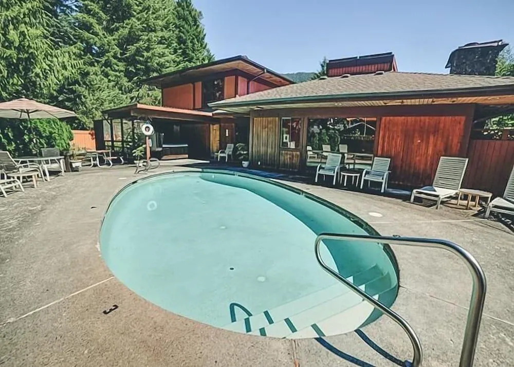 Salmon River Condo #5