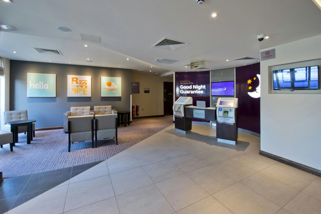 Premier Inn Slough Central South