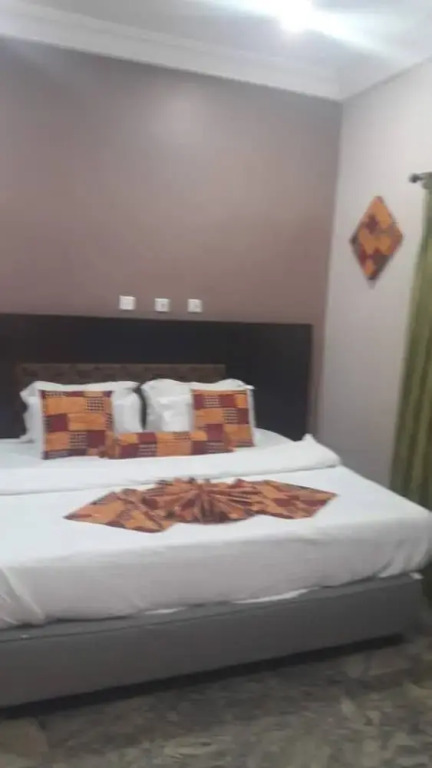 Transtell Suites & Apartments