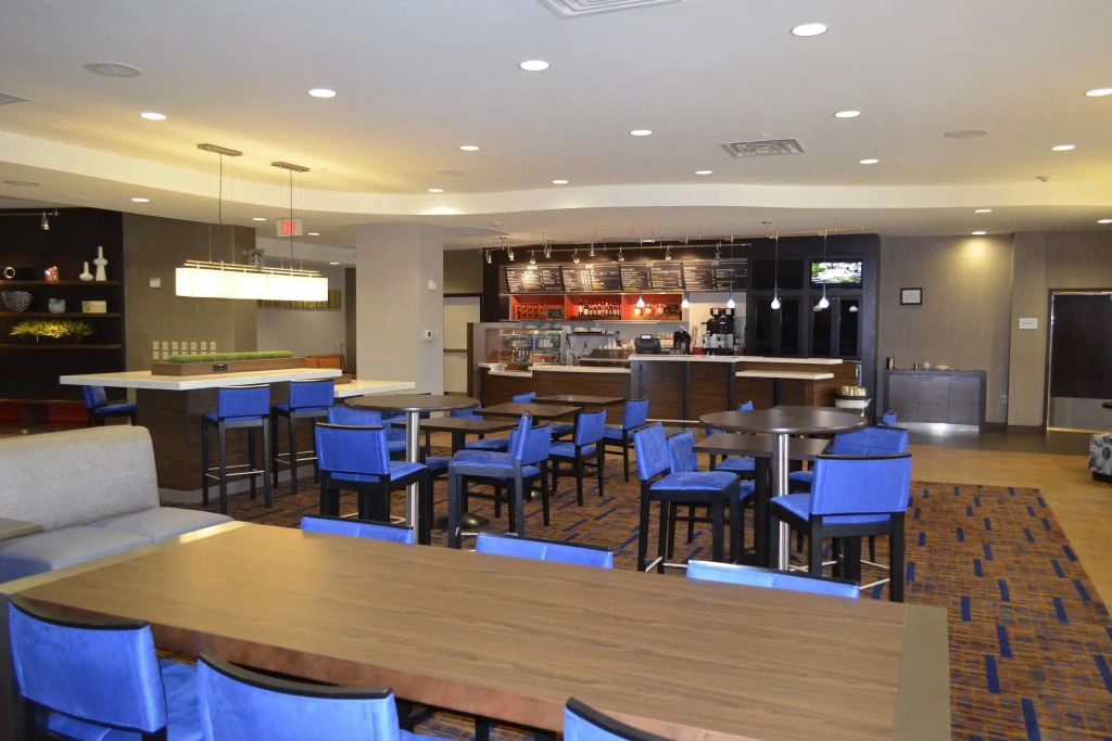 Courtyard by Marriott Winchester Medical Center