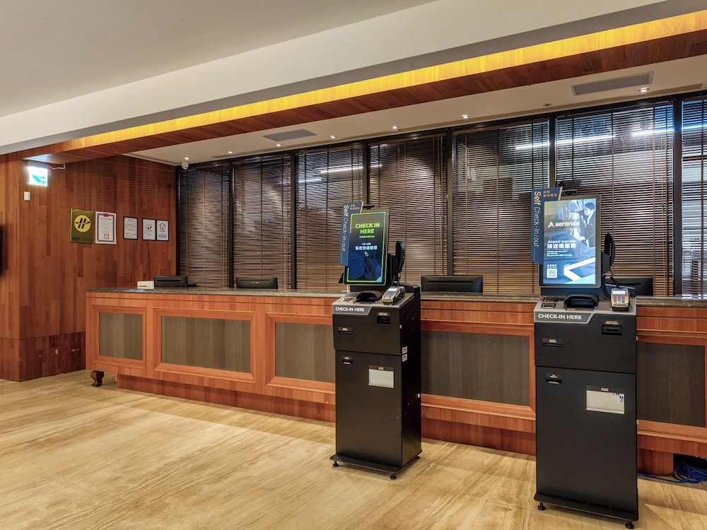 CHECK inn SELECT Taipei NeiHu