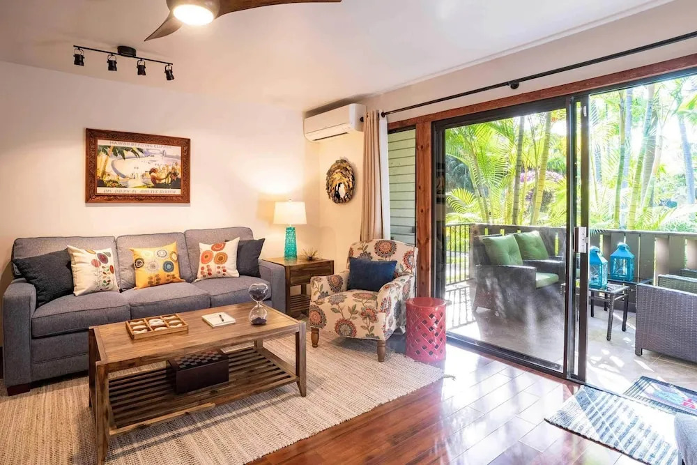 Tropical & Serene Garden Vistas