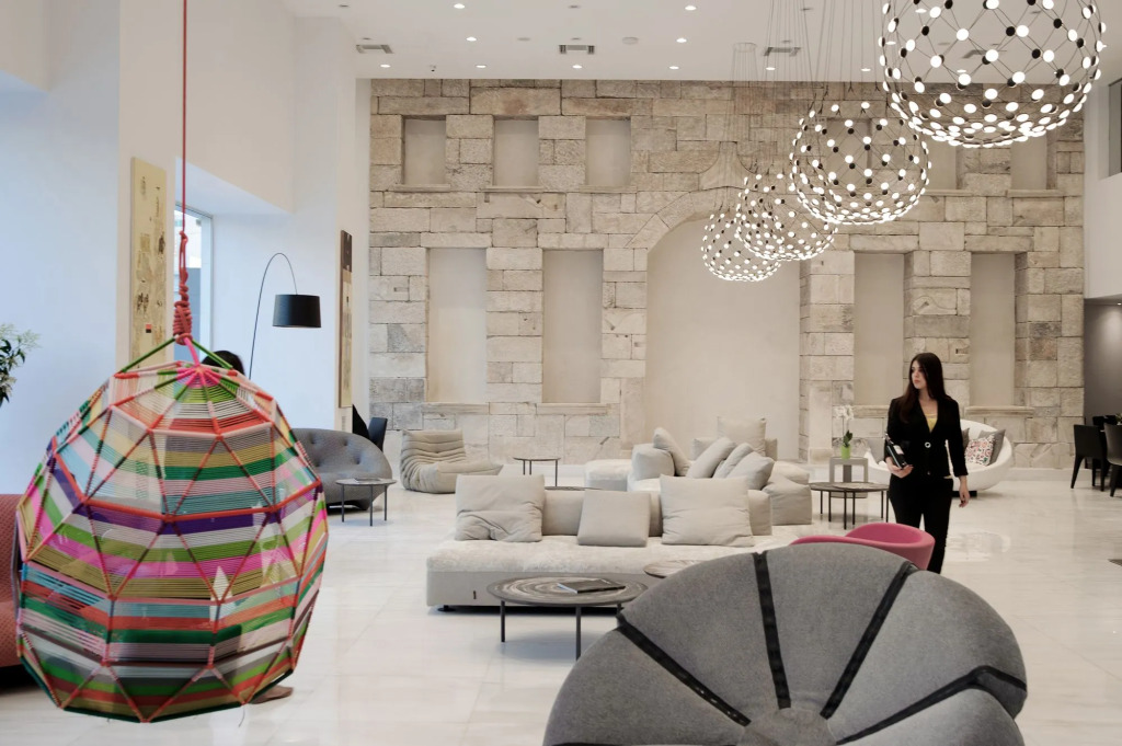 Athenaeum Grand Hotel