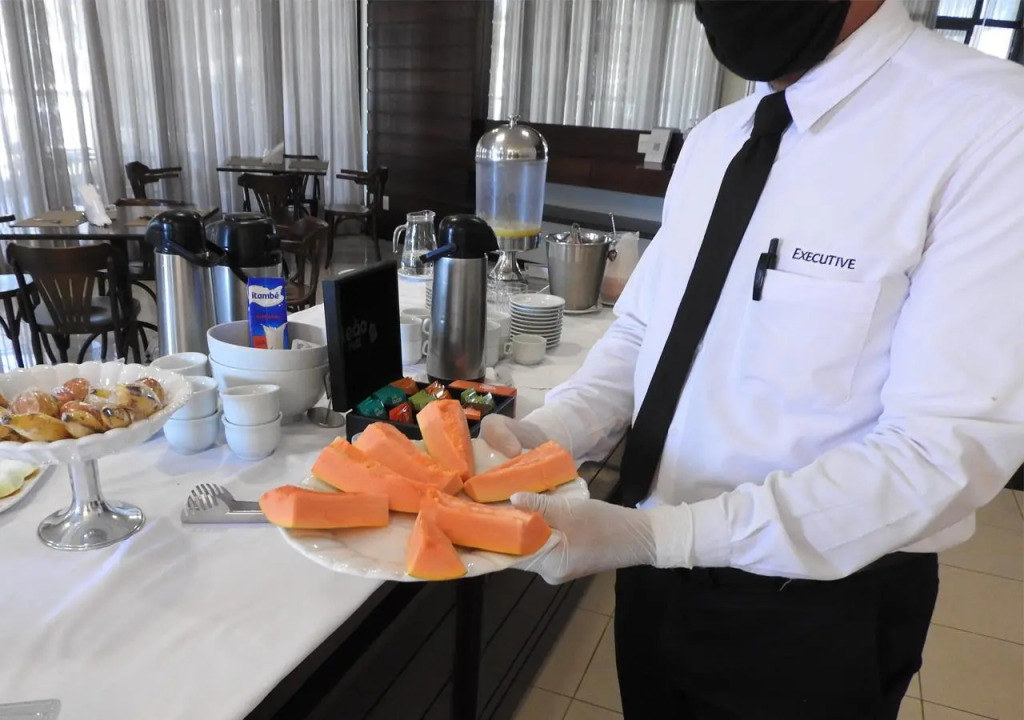 Executive Inn Hotel