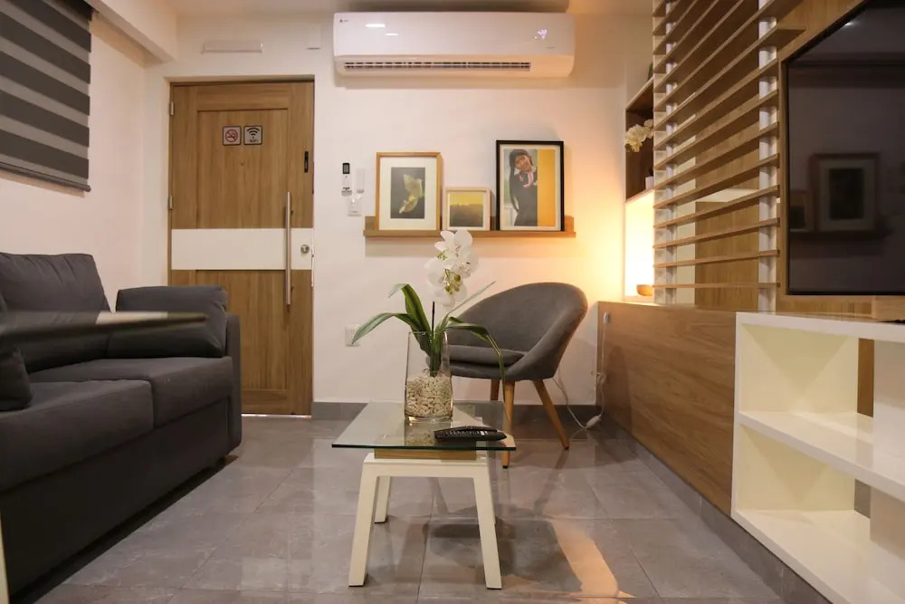 The Luum House