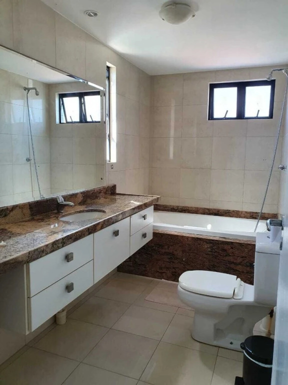 Apartamento FAMILIAR com 4 SUITES