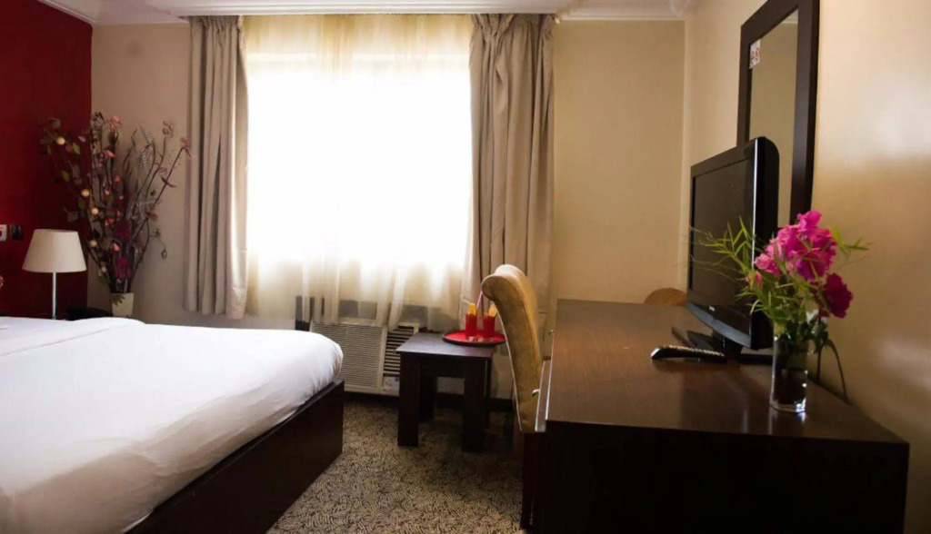 Grand Ibro Hotel