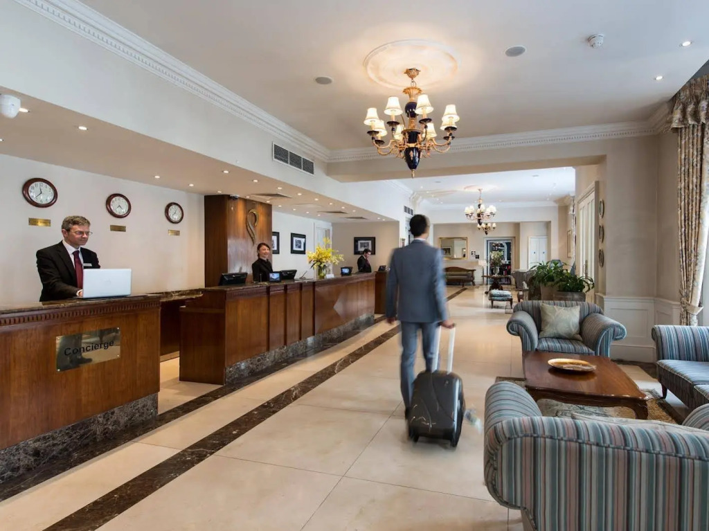 Park International Hotel