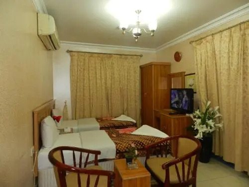 Отель Green Sea Hotel