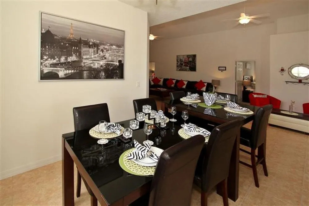 Crystal Cove 4725