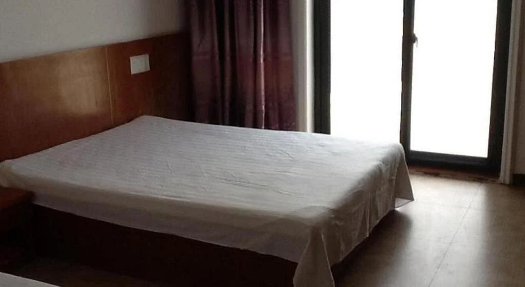 Lingtaoge Inn