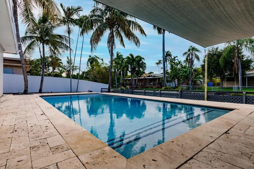 Stylish Aventura Home With Pool on Intercostal