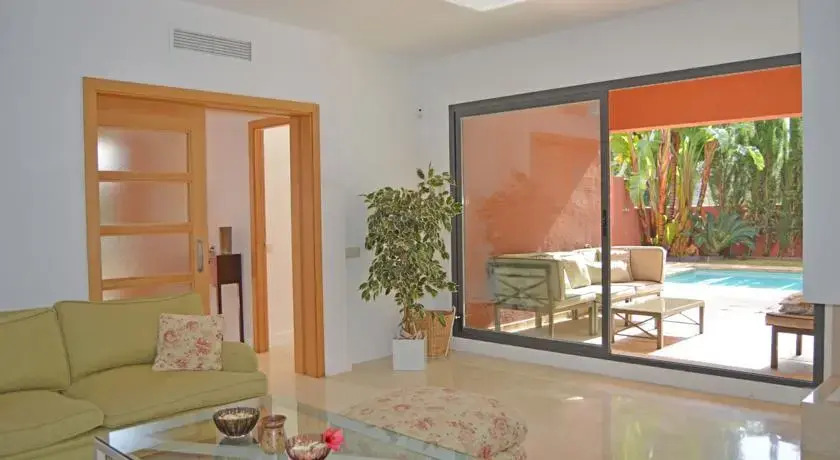 Casa Banús