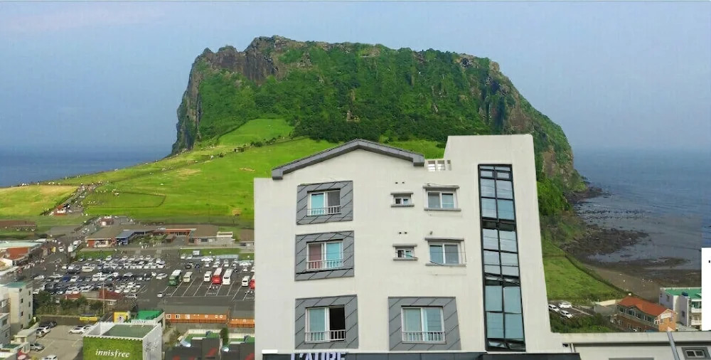 Seongsanpo love Pension