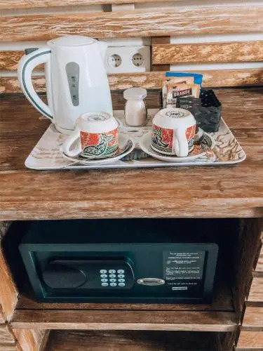 The 5 Brothers Hotel