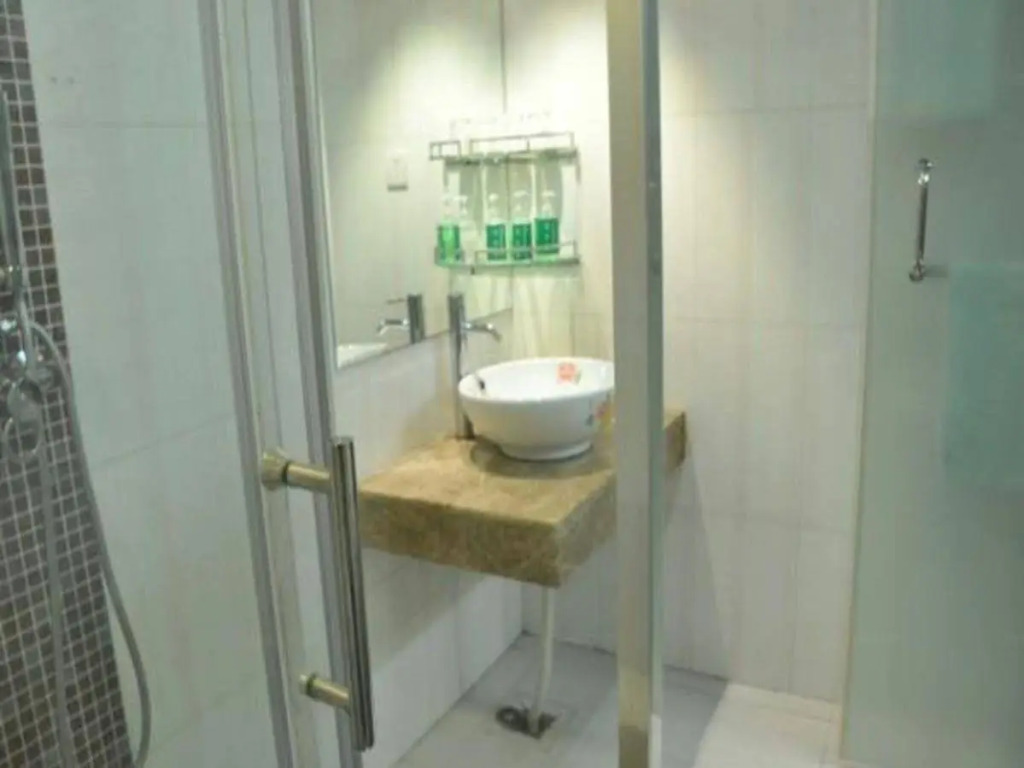 Yiwu Bangke Business Hotel