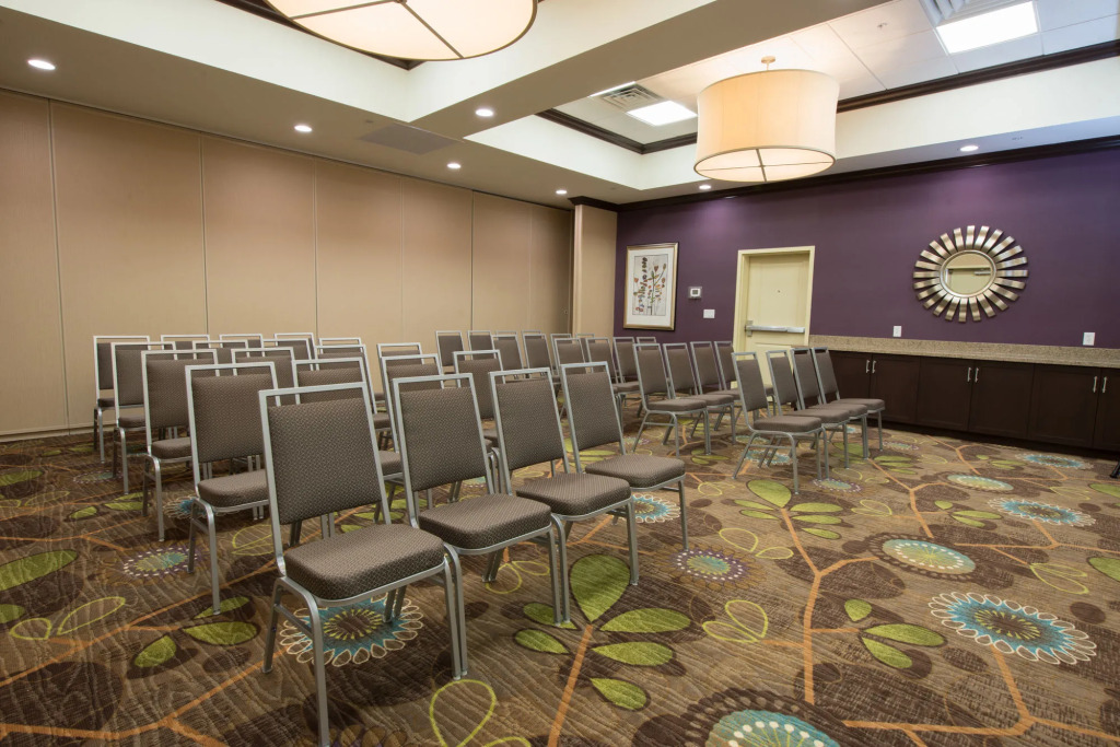 Holiday Inn Bismarck by IHG