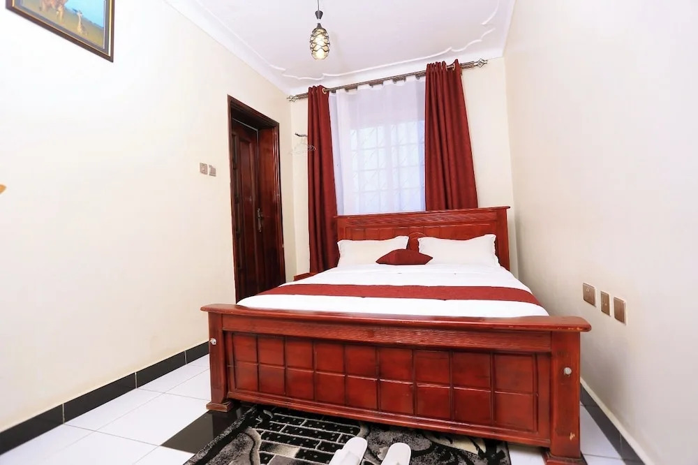 Sarai Hotel