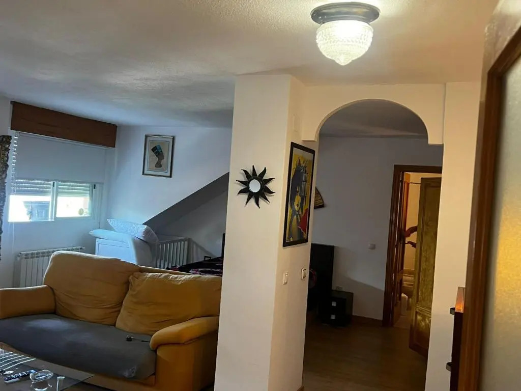 Tomillaron House