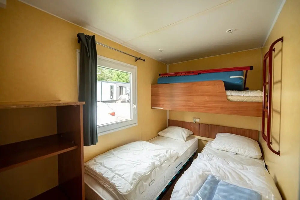Mobile Home With Heated Pool