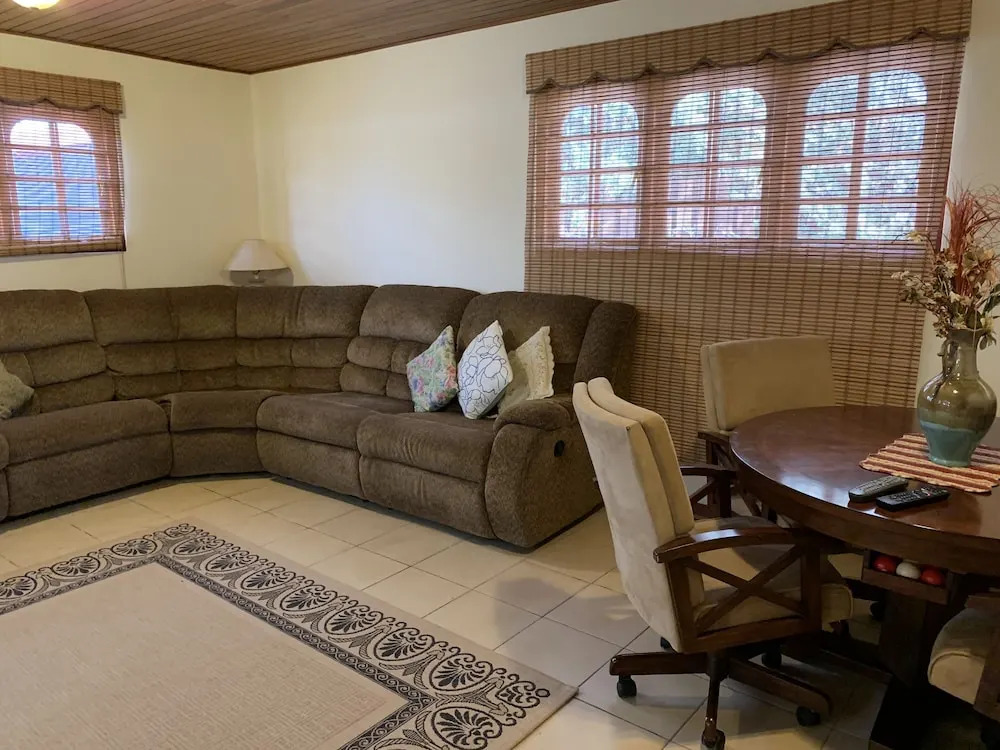 A Beautiful Aruba Salina Cerca Villa