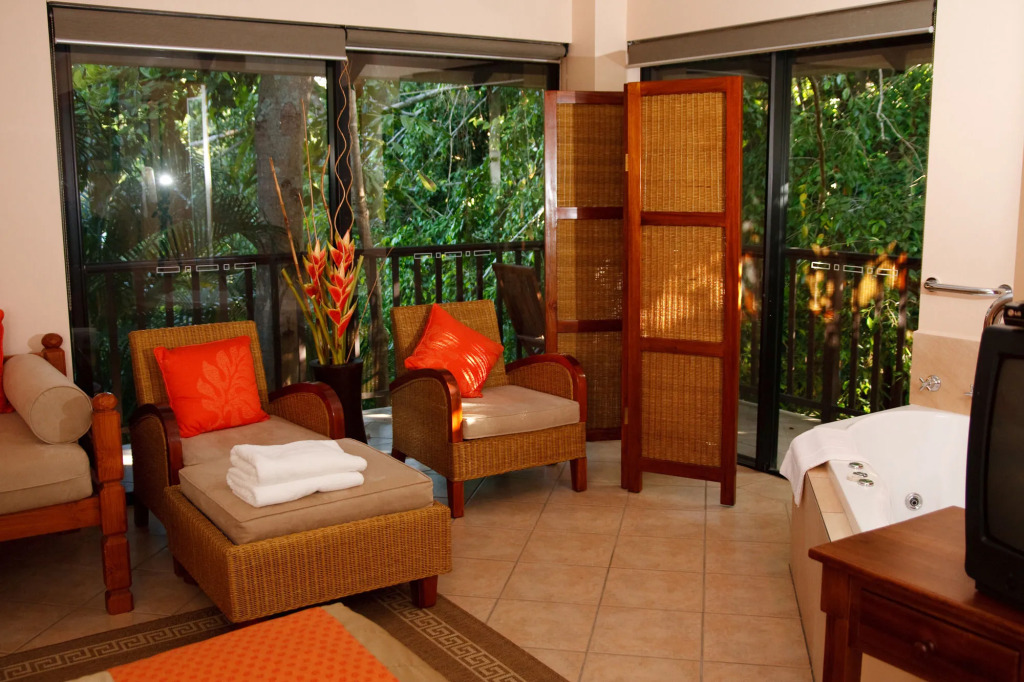 Hibiscus Resort & Spa - Official Onsite Reception & Check In