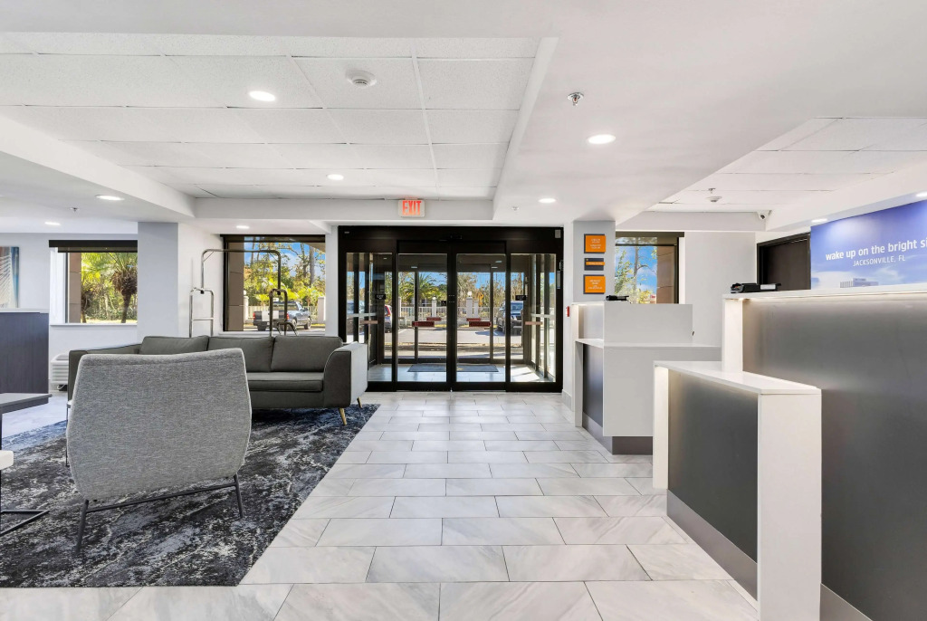 La Quinta Inn & Suites by Wyndham Jacksonville Mandarin
