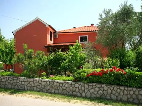 Apartments Nadica
