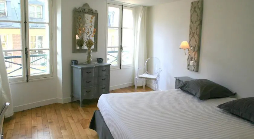 Versailles Regence