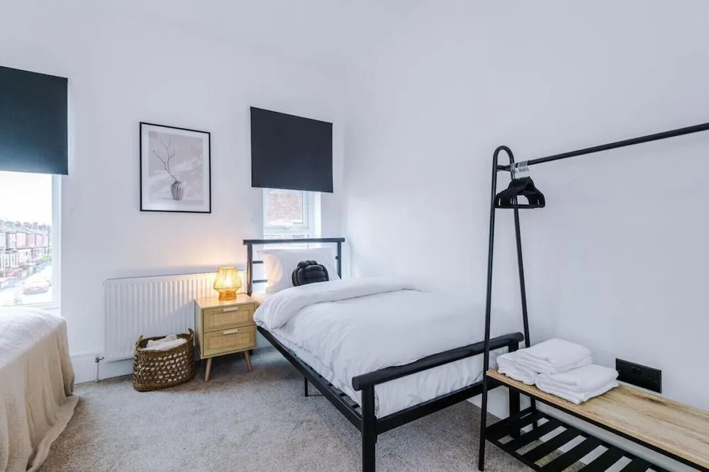 Modern & Chic Four Bedroom Home