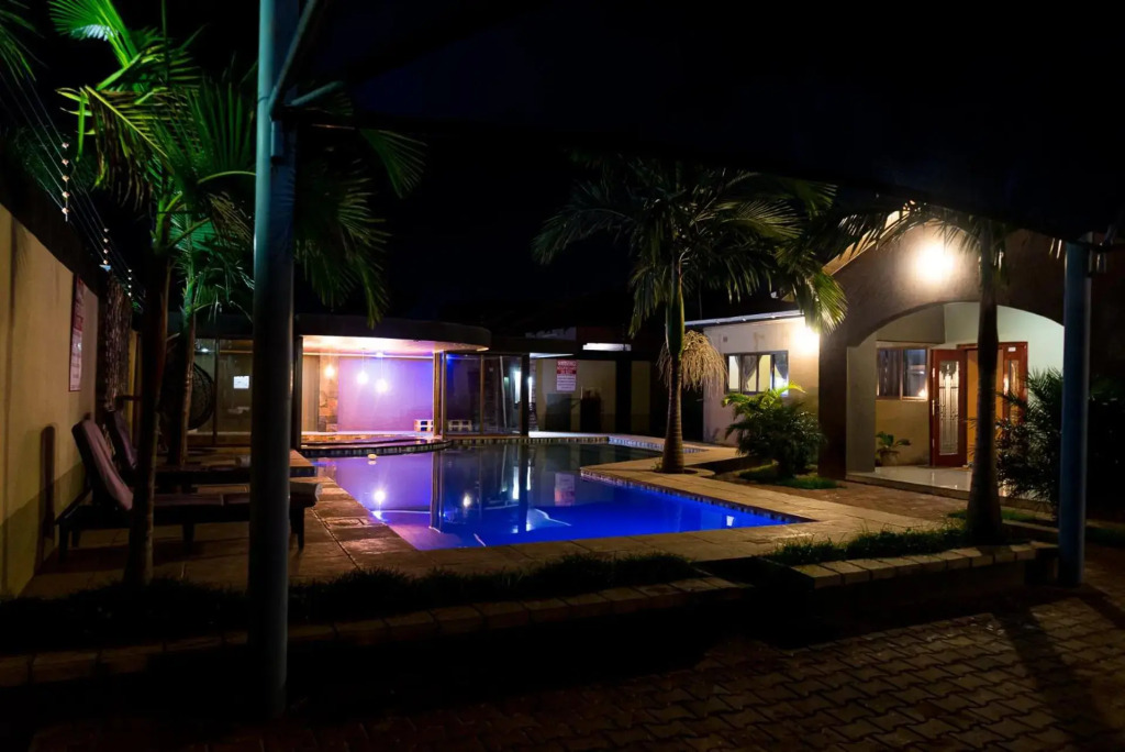Cheerful and luxurious 4 bedroom villa with a pool.