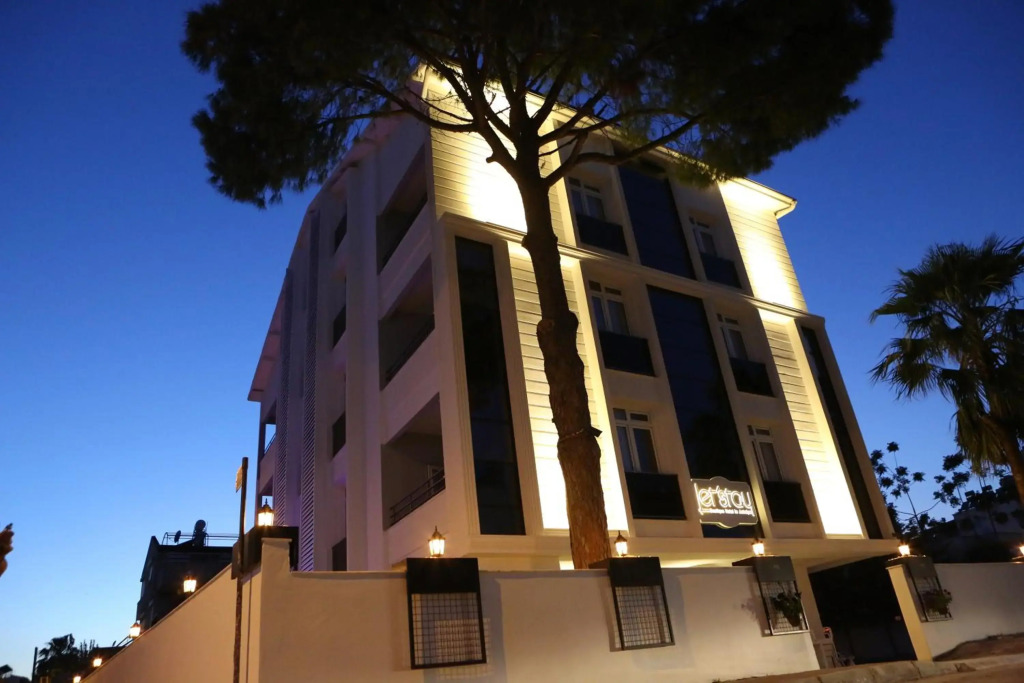 Letstay Hotel