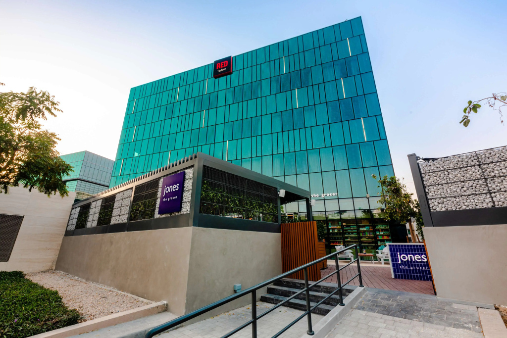 Radisson RED Dubai Silicon Oasis