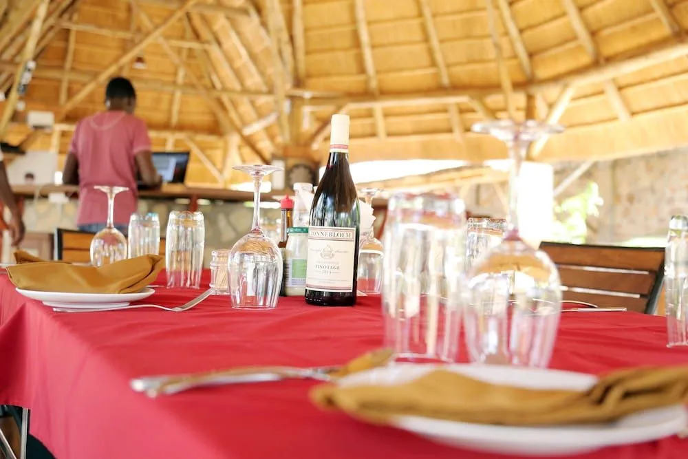Entebbe Palm Hotel