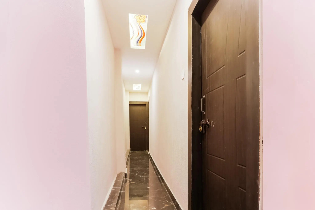 OYO 47944 Welcome Inn