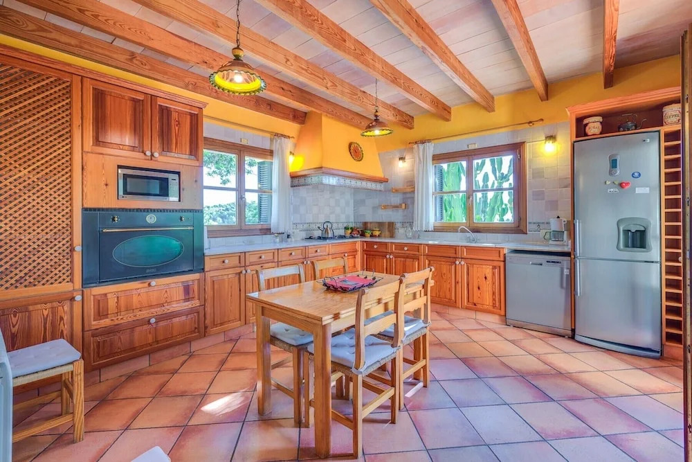 New! Villa Alaro by Priority