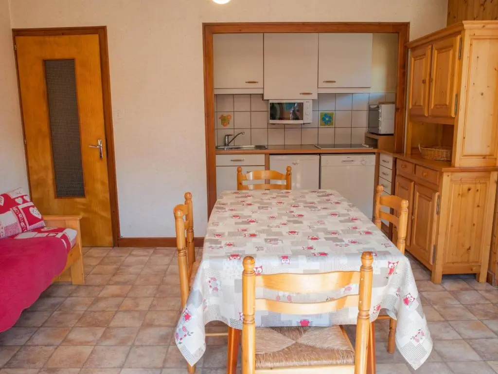 Appartement Le Grand-Bornand, 3 pièces, 6 personnes - FR-1-467-94