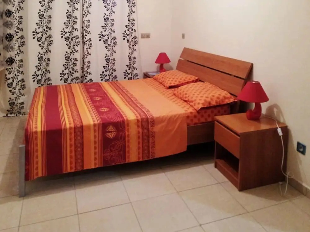 Spacious, 2-bedroom Apartment With Swimming Pool Access and Balcony in